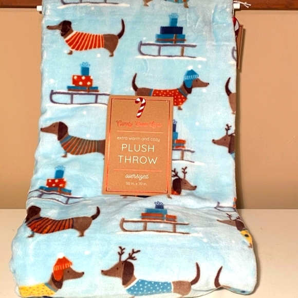 🎅 Dachshund Winter Themed Oversized Throw Blanket - Picture 2 of 6